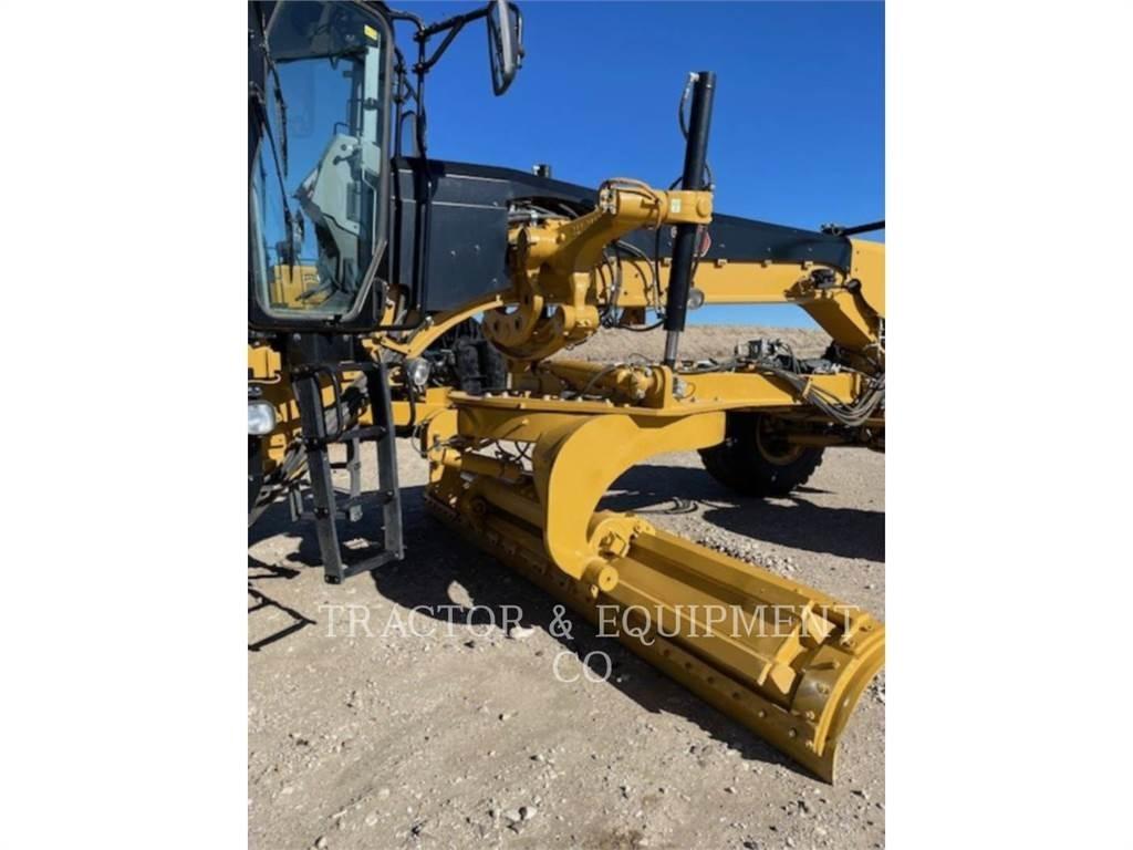 CAT 16 Grejderi