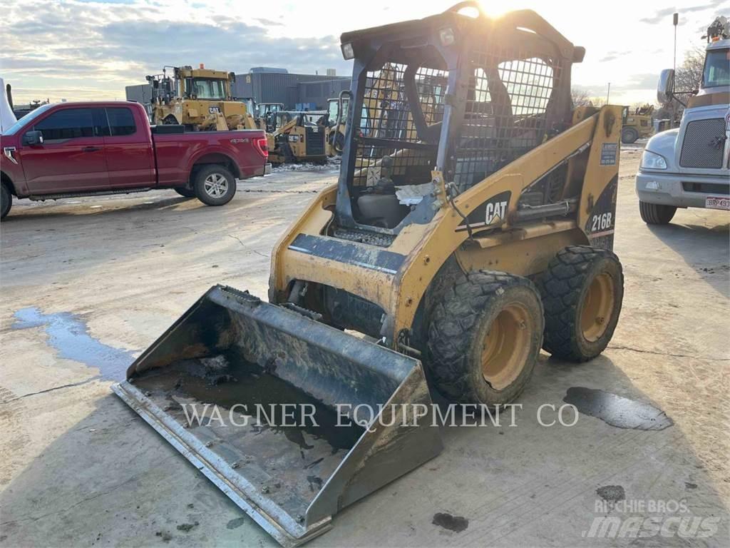 CAT 216B Skid steer mini utovarivači