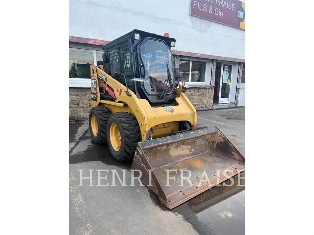 CAT 226B3 Skid steer mini utovarivači