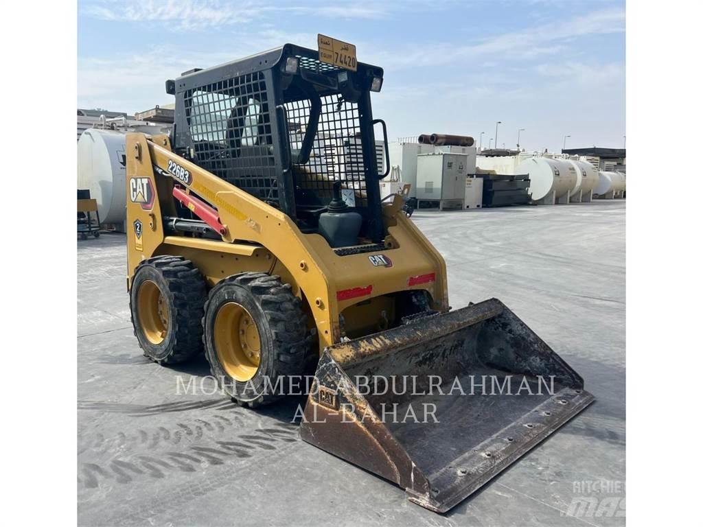 CAT 226B3LRC Skid steer mini utovarivači