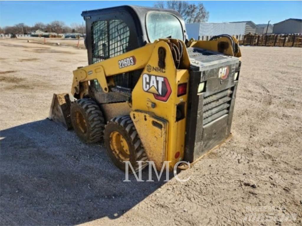 CAT 226D3 Skid steer mini utovarivači