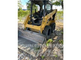 CAT 226D3 C1H2 Skid steer mini utovarivači