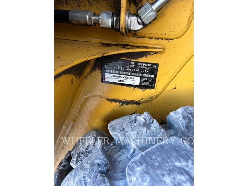 CAT 226D3 C1H2 Skid steer mini utovarivači