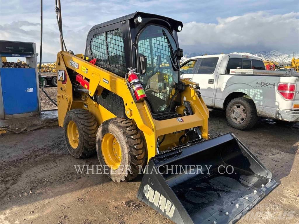 CAT 226D3 C3H2 Skid steer mini utovarivači