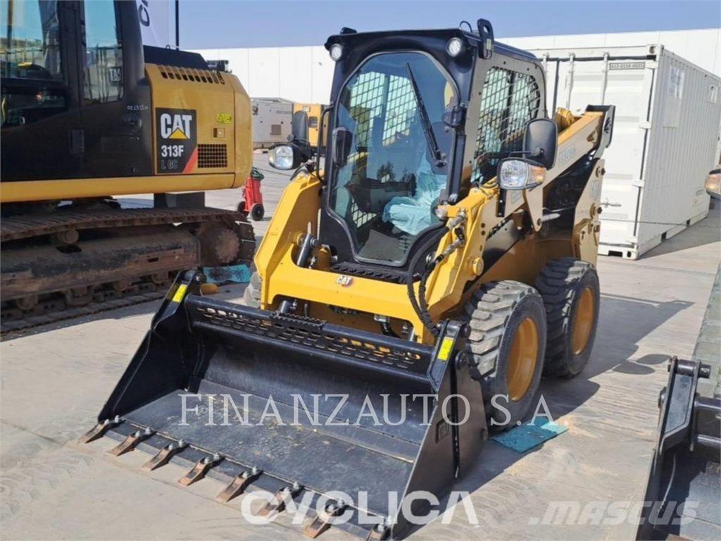 CAT 232D3 Skid steer mini utovarivači