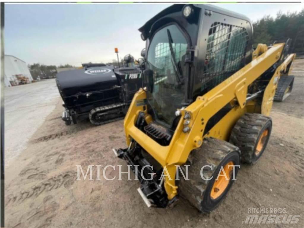 CAT 232D3 A2Q Skid steer mini utovarivači