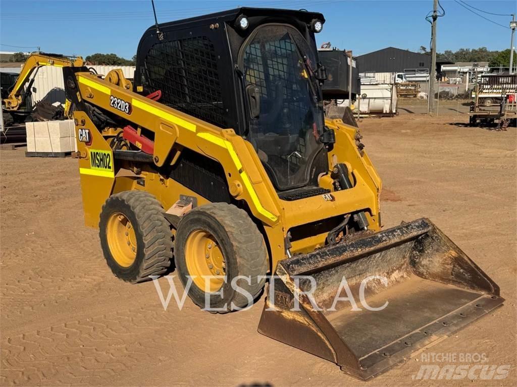 CAT 232D3LRC Skid steer mini utovarivači