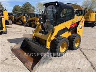 CAT 236D3 Skid steer mini utovarivači