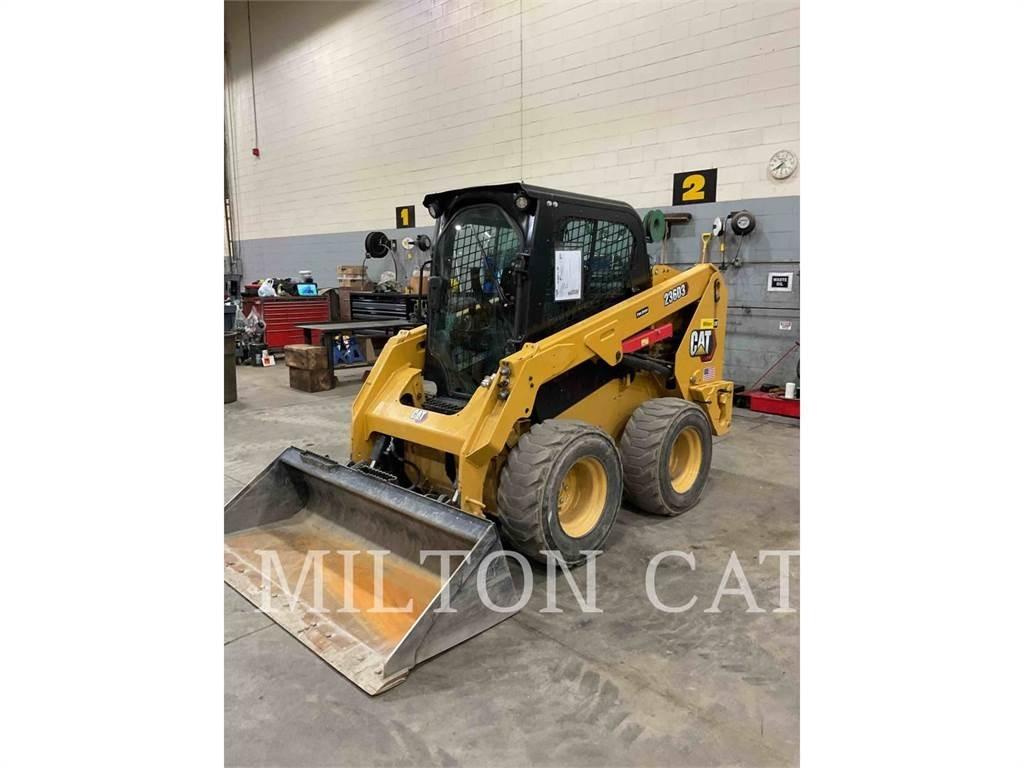 CAT 236D3 Skid steer mini utovarivači