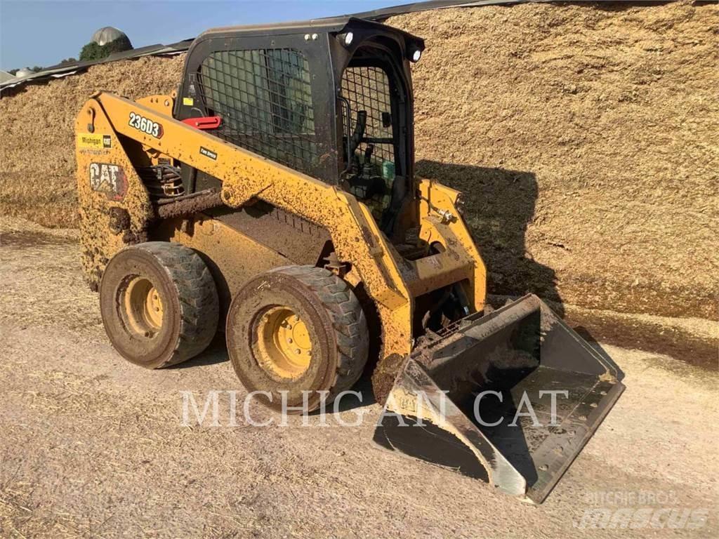 CAT 236D3 Skid steer mini utovarivači