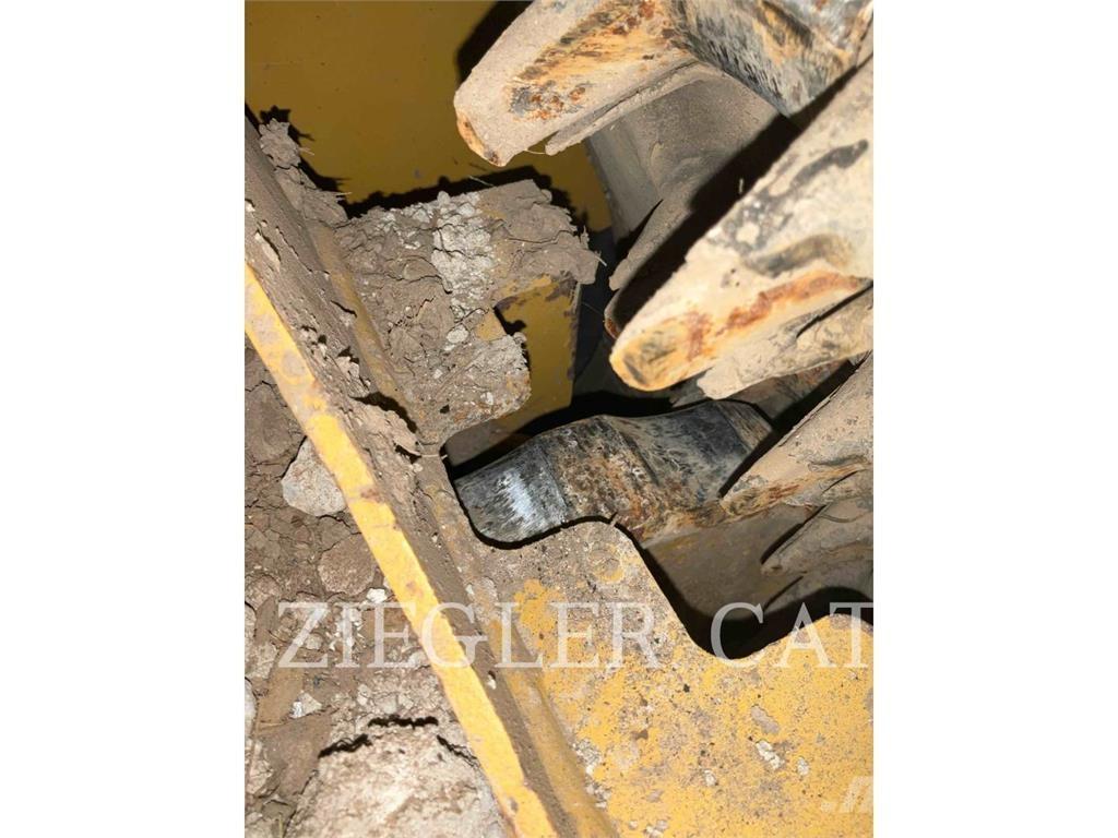 CAT 239D3 Utovarivači gusjeničari