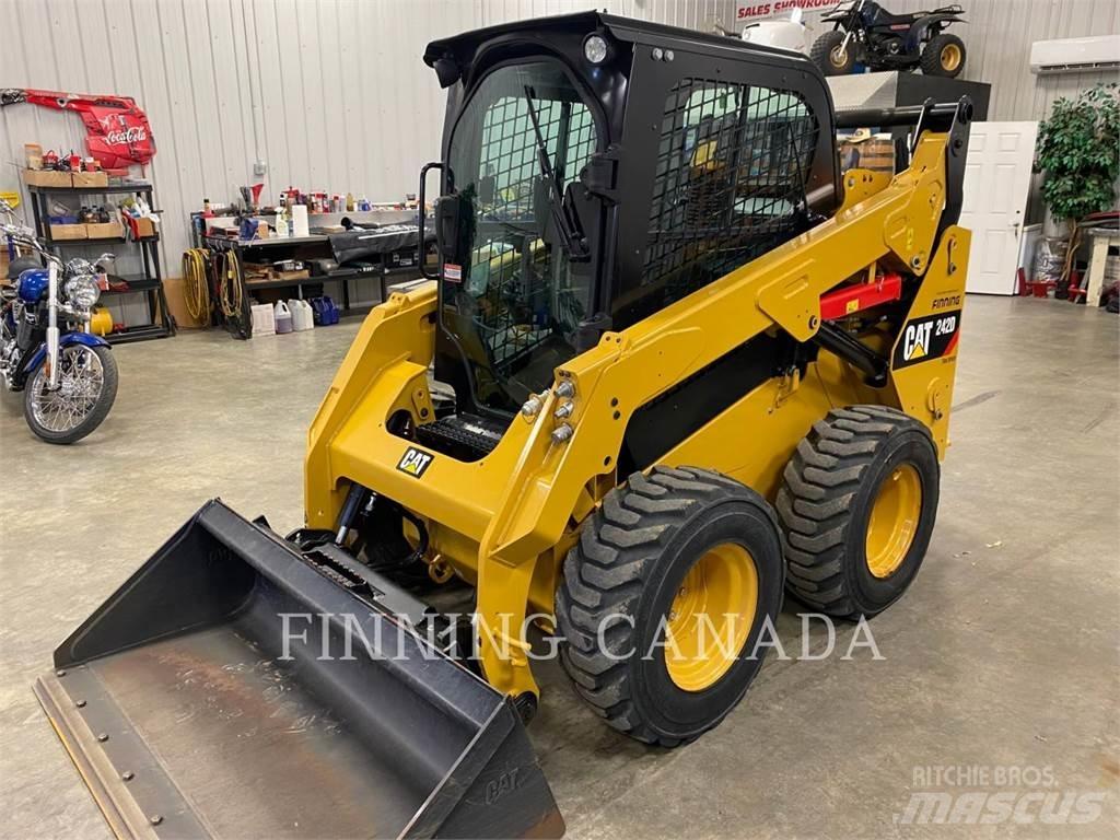 CAT 242D Skid steer mini utovarivači