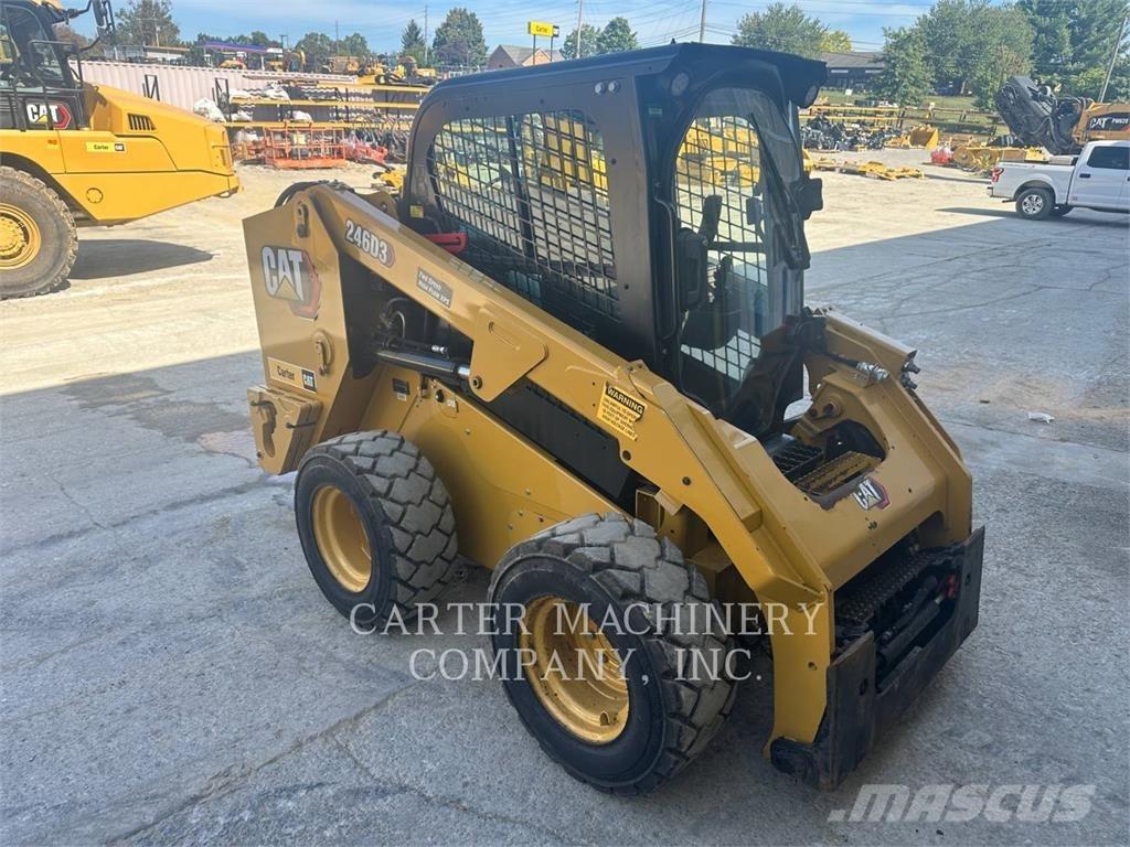 CAT 246 Skid steer mini utovarivači