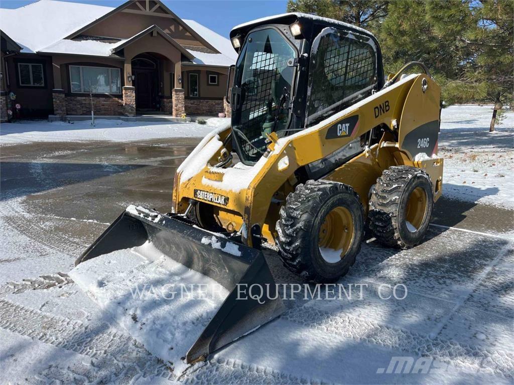 CAT 246C Skid steer mini utovarivači