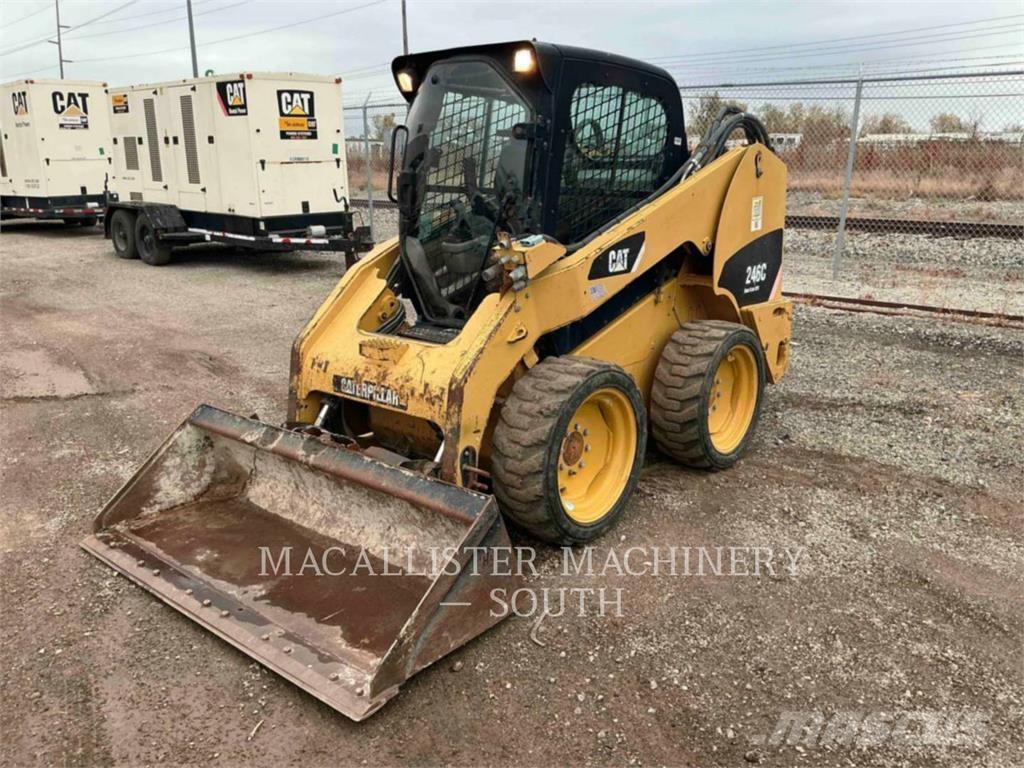 CAT 246C Skid steer mini utovarivači