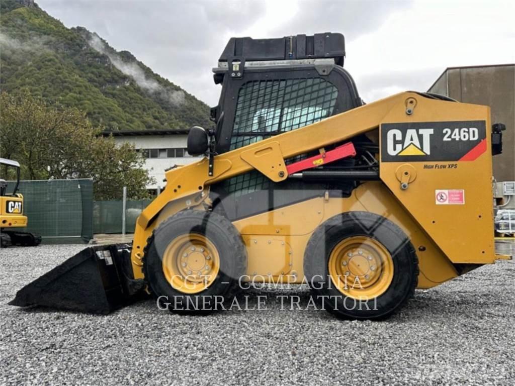 CAT 246D Skid steer mini utovarivači