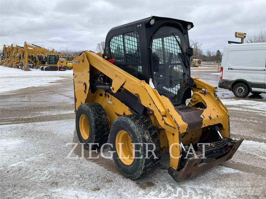 CAT 246D Skid steer mini utovarivači