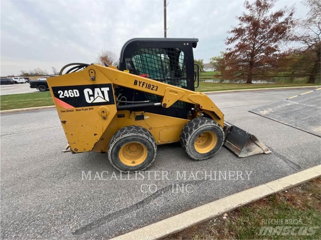 CAT 246D Skid steer mini utovarivači