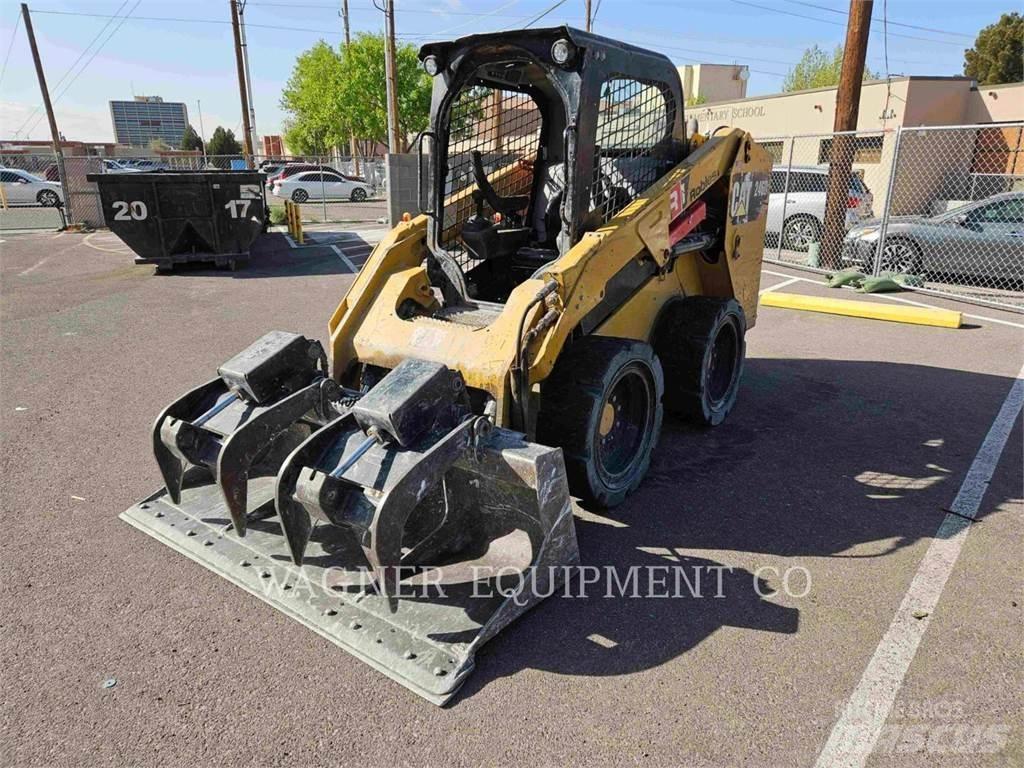 CAT 246D Skid steer mini utovarivači
