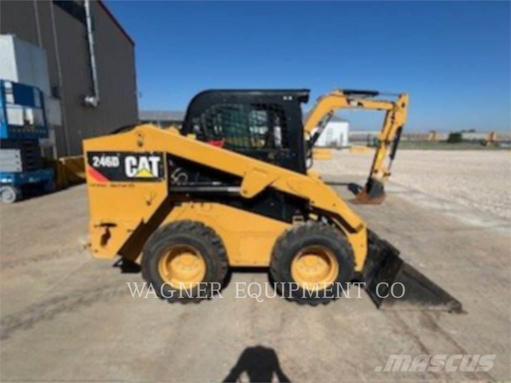 CAT 246D Skid steer mini utovarivači