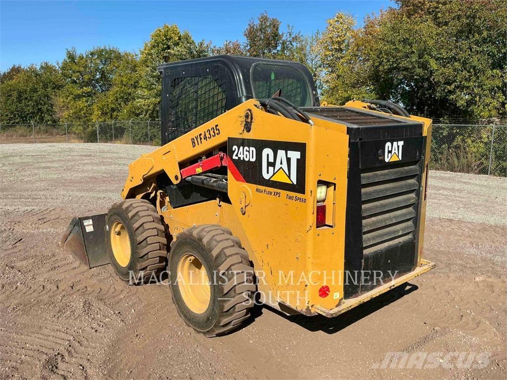 CAT 246D Skid steer mini utovarivači