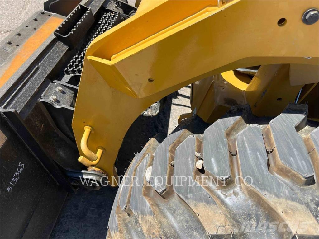 CAT 246D3 Skid steer mini utovarivači