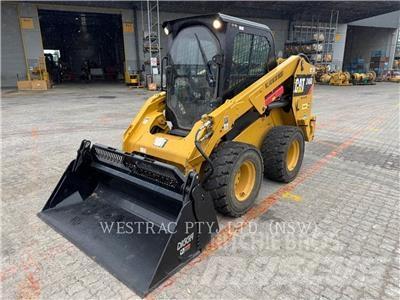 CAT 246DLRC Skid steer mini utovarivači