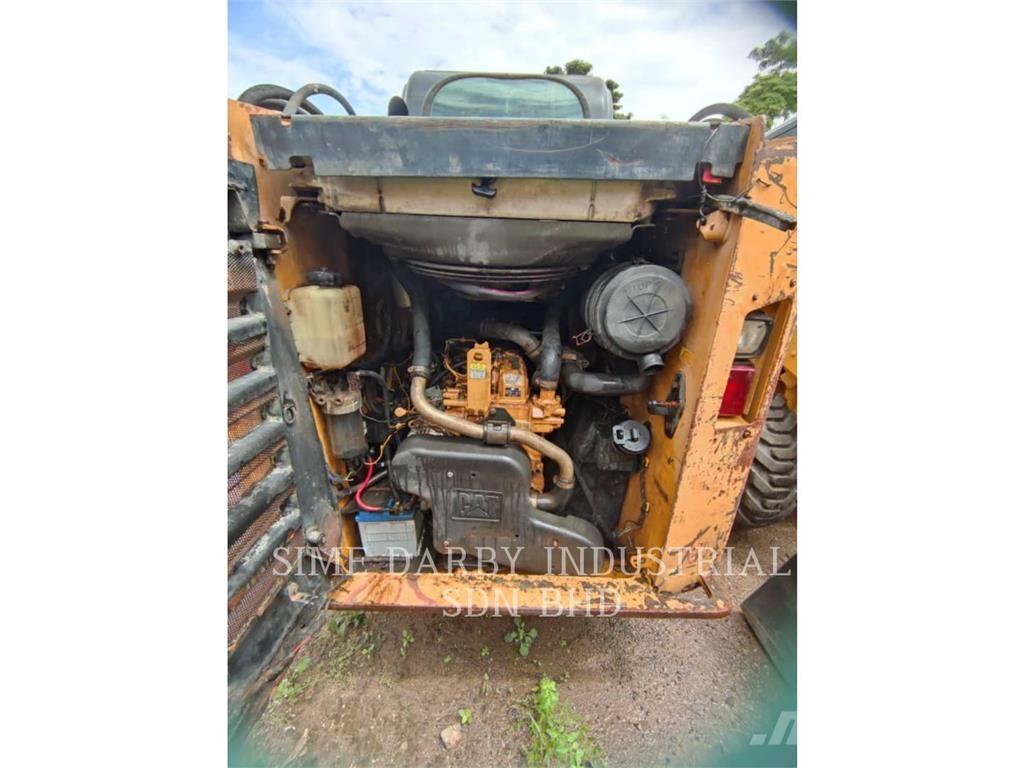 CAT 246DLRC Skid steer mini utovarivači