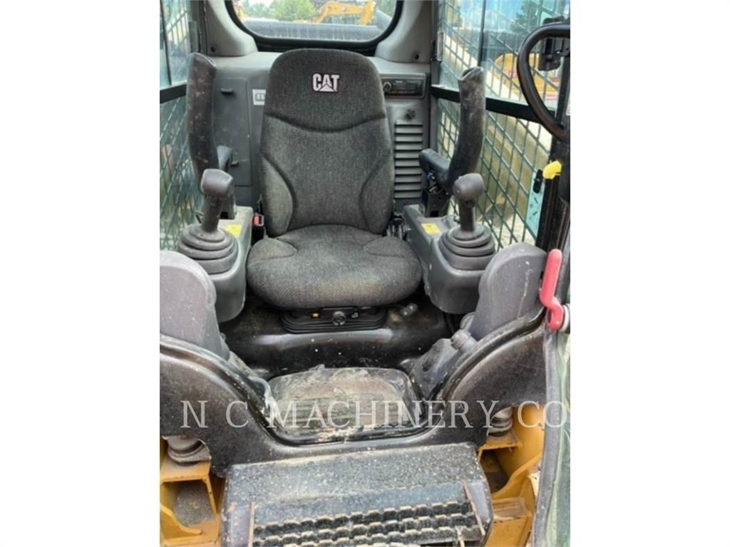 CAT 249D H2CB Skid steer mini utovarivači