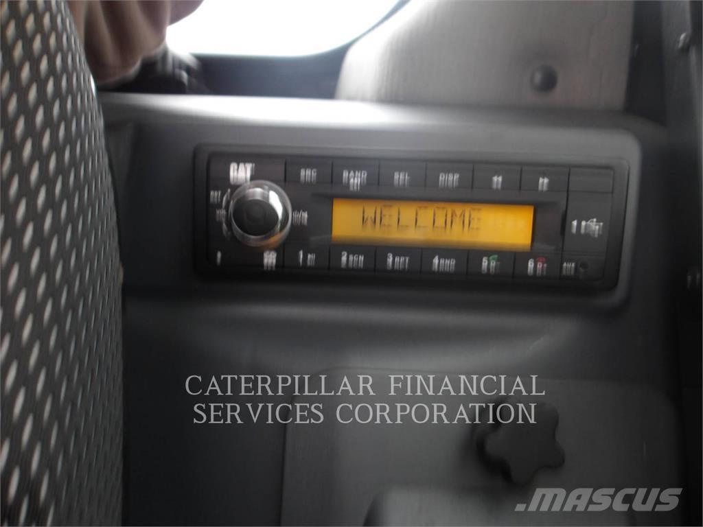 CAT 249D3 Utovarivači gusjeničari