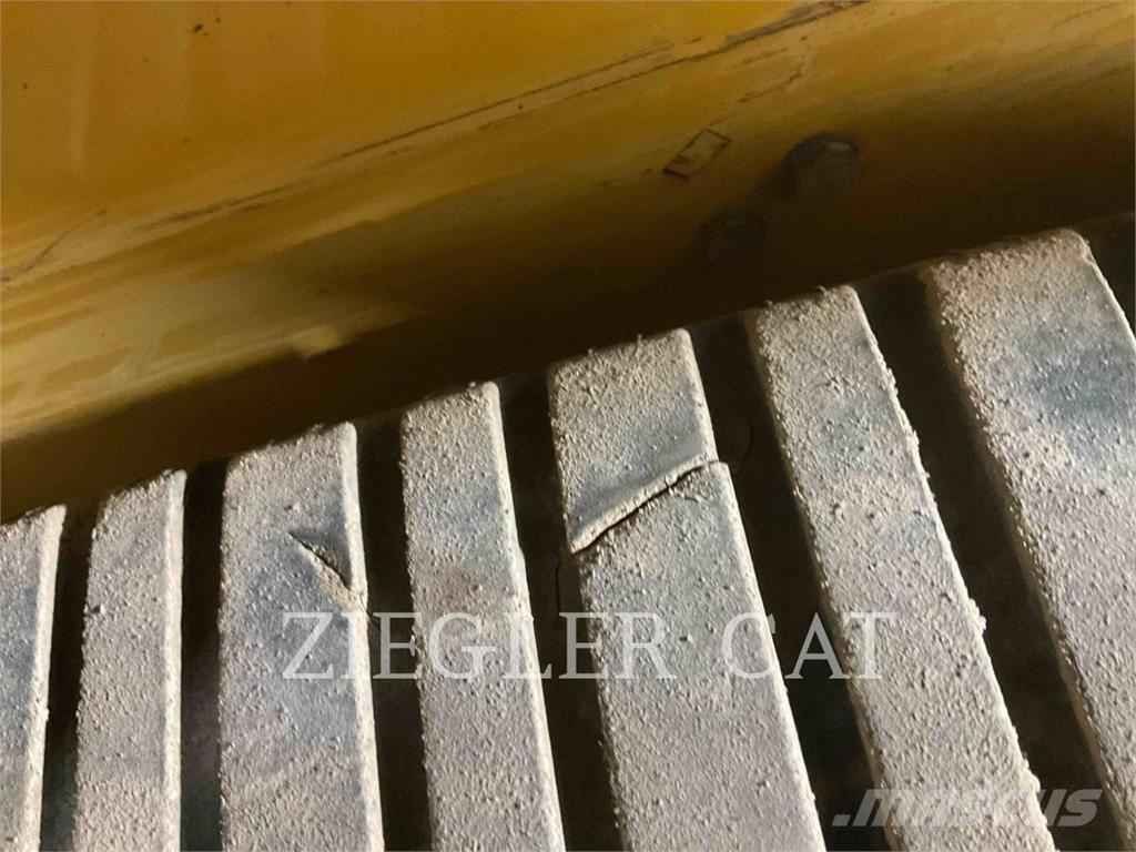 CAT 255 Utovarivači gusjeničari