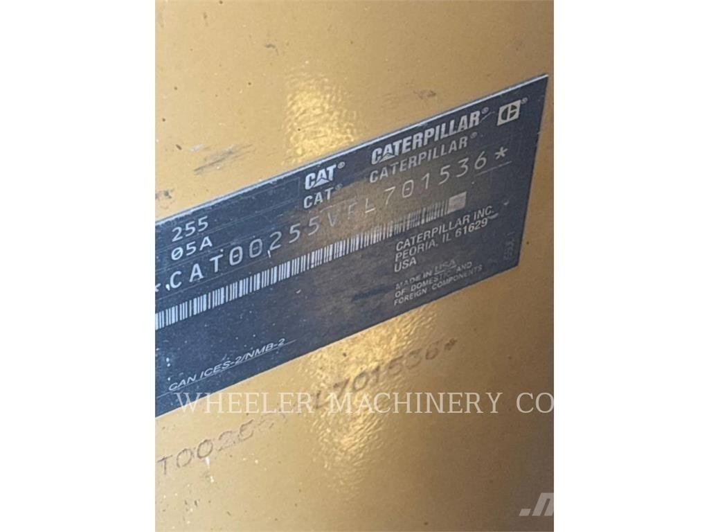 CAT 255 C3HF Utovarivači gusjeničari