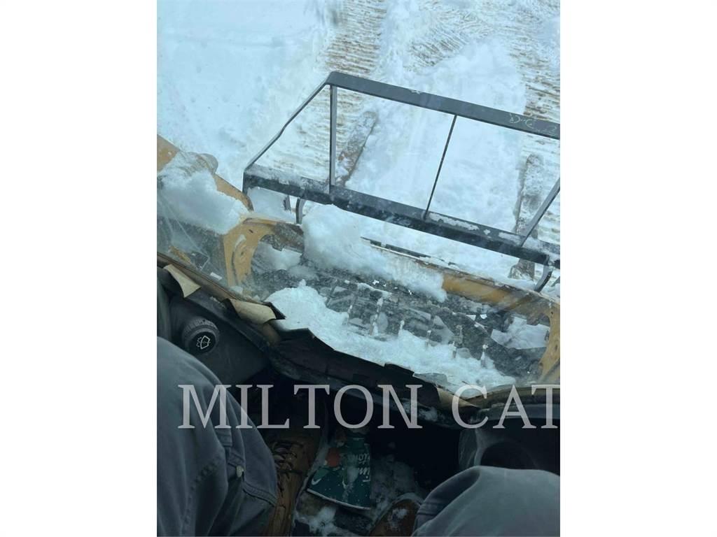 CAT 257D Utovarivači gusjeničari