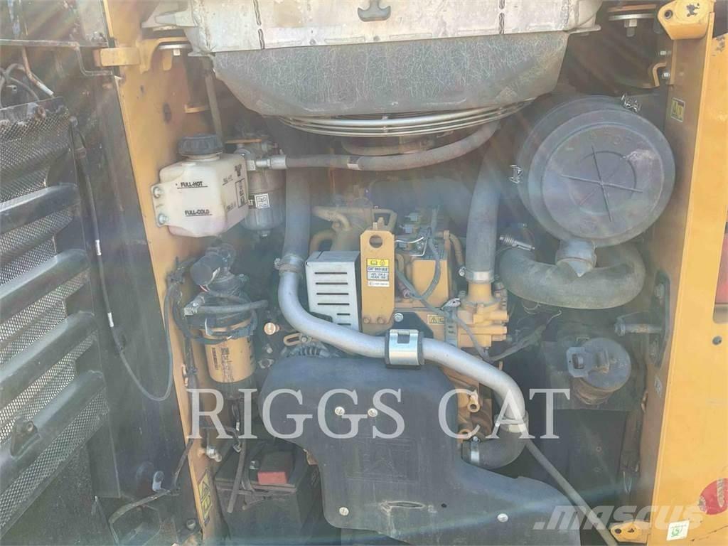 CAT 259D Skid steer mini utovarivači