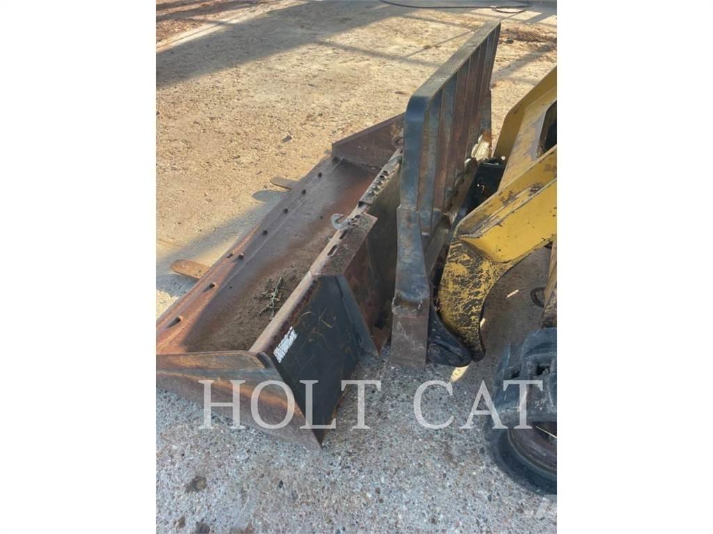 CAT 259D Skid steer mini utovarivači