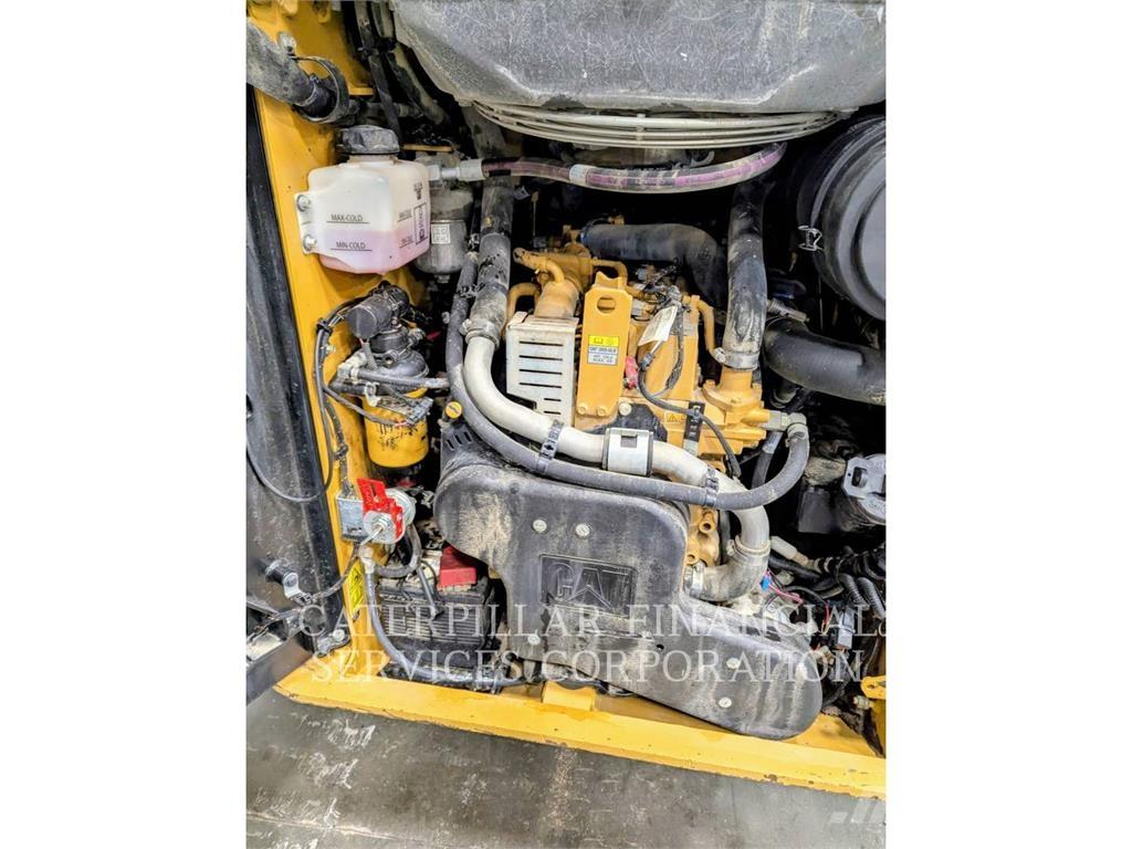 CAT 259D3 Utovarivači gusjeničari