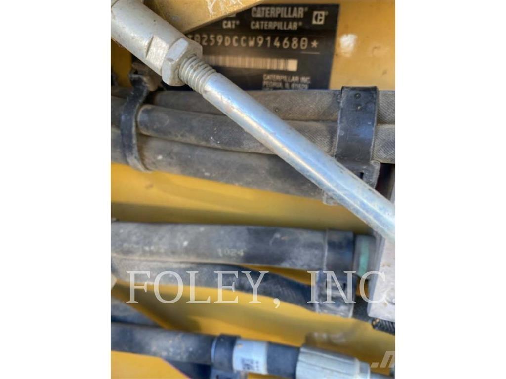 CAT 259D3 Utovarivači gusjeničari