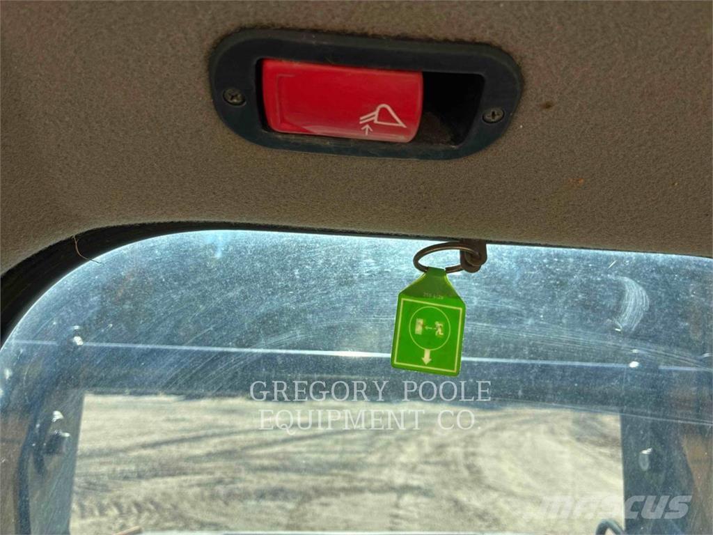 CAT 259D3 Utovarivači gusjeničari