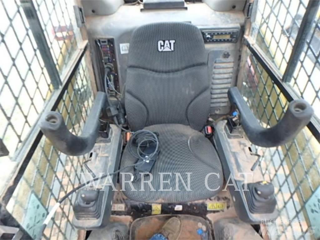 CAT 259D3 C3H2 Utovarivači gusjeničari