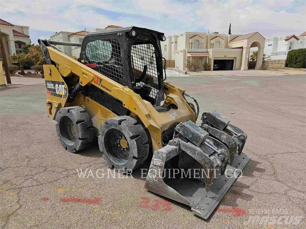 CAT 262D Skid steer mini utovarivači