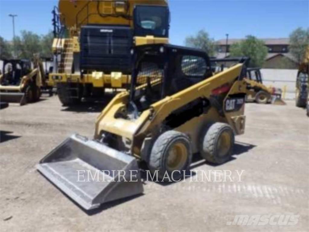CAT 262D Skid steer mini utovarivači