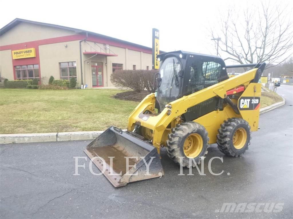 CAT 262D Skid steer mini utovarivači
