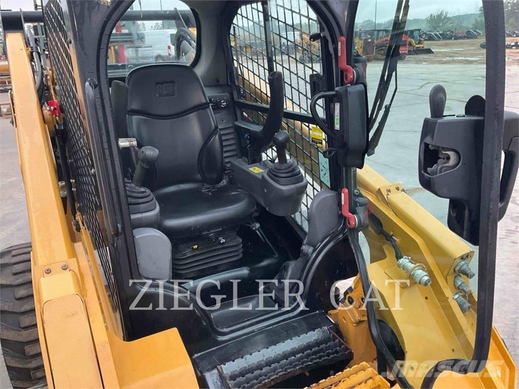 CAT 262D Skid steer mini utovarivači