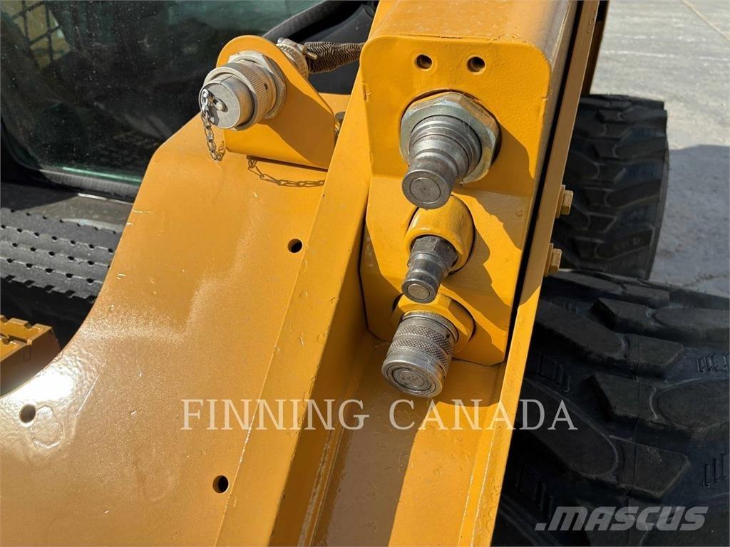 CAT 262D Skid steer mini utovarivači