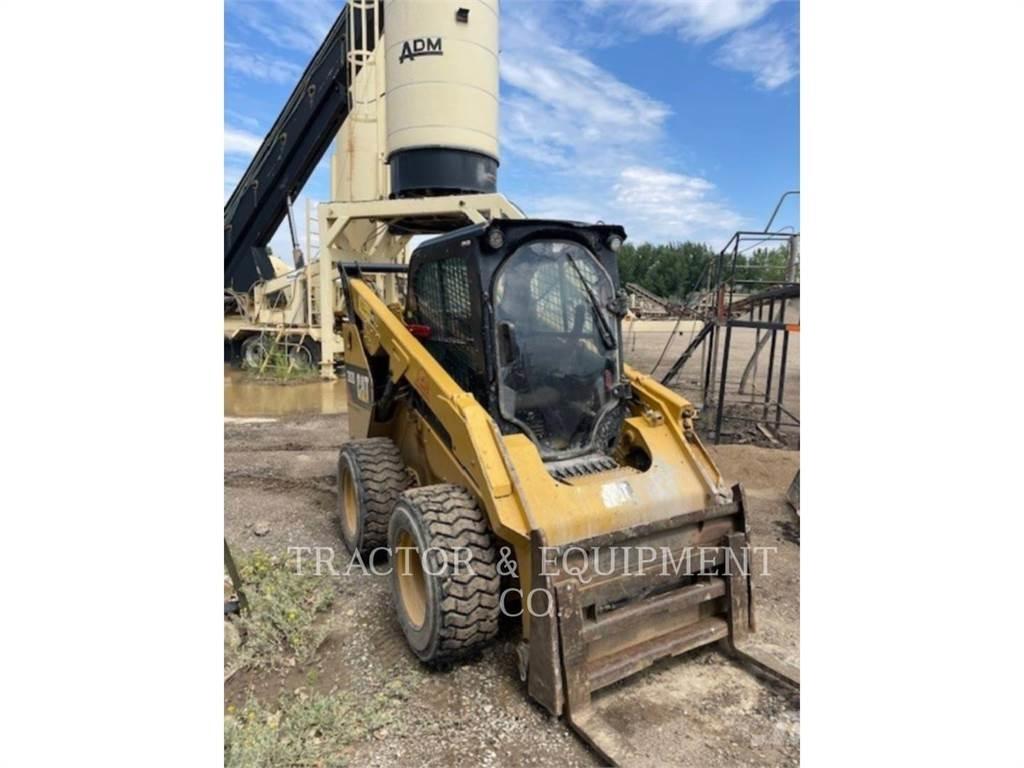 CAT 262D H3CB Skid steer mini utovarivači