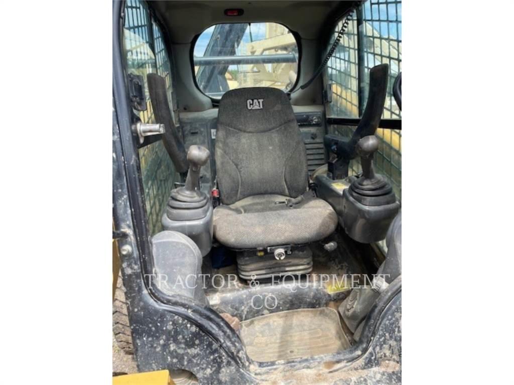 CAT 262D H3CB Skid steer mini utovarivači