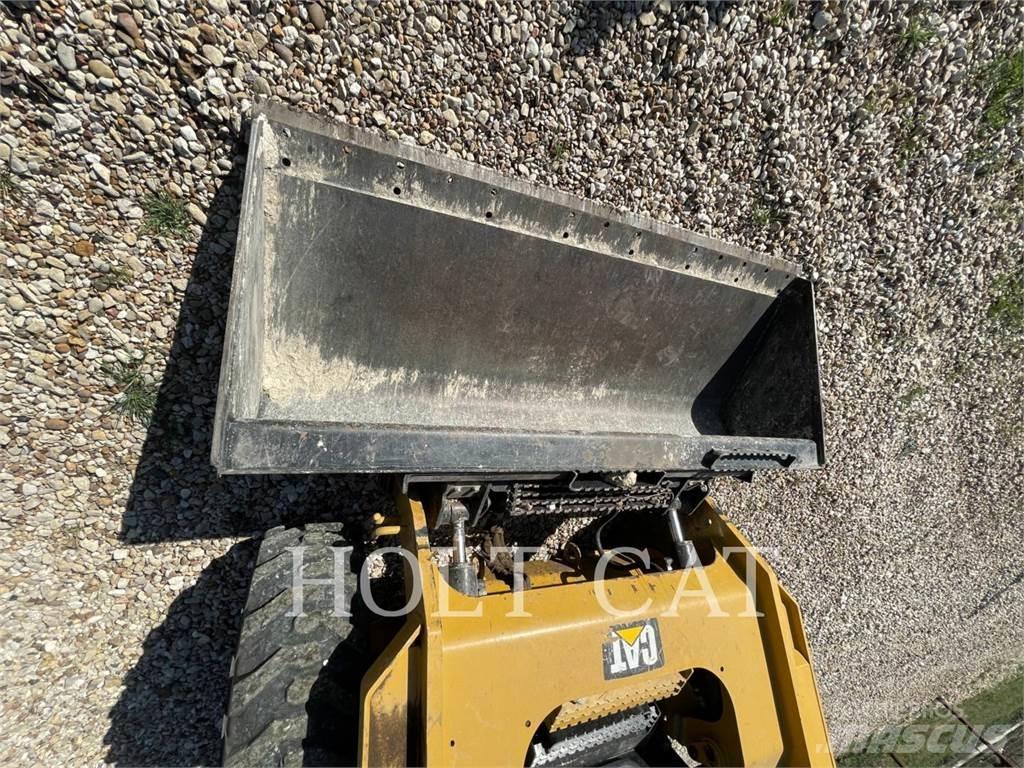 CAT 262D XPS Skid steer mini utovarivači