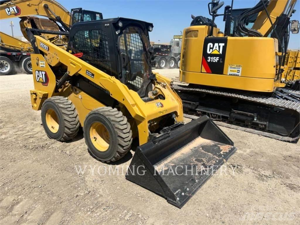 CAT 262D3 Skid steer mini utovarivači