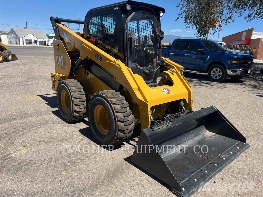 CAT 262D3 Skid steer mini utovarivači