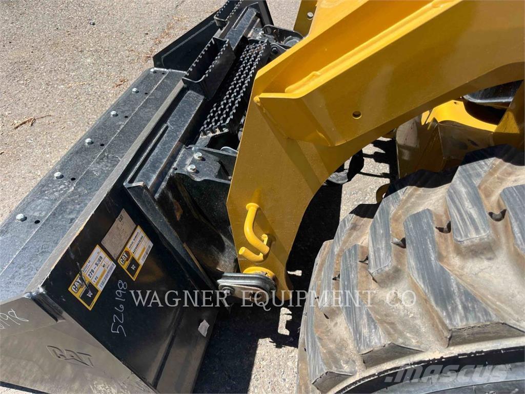 CAT 262D3 Skid steer mini utovarivači
